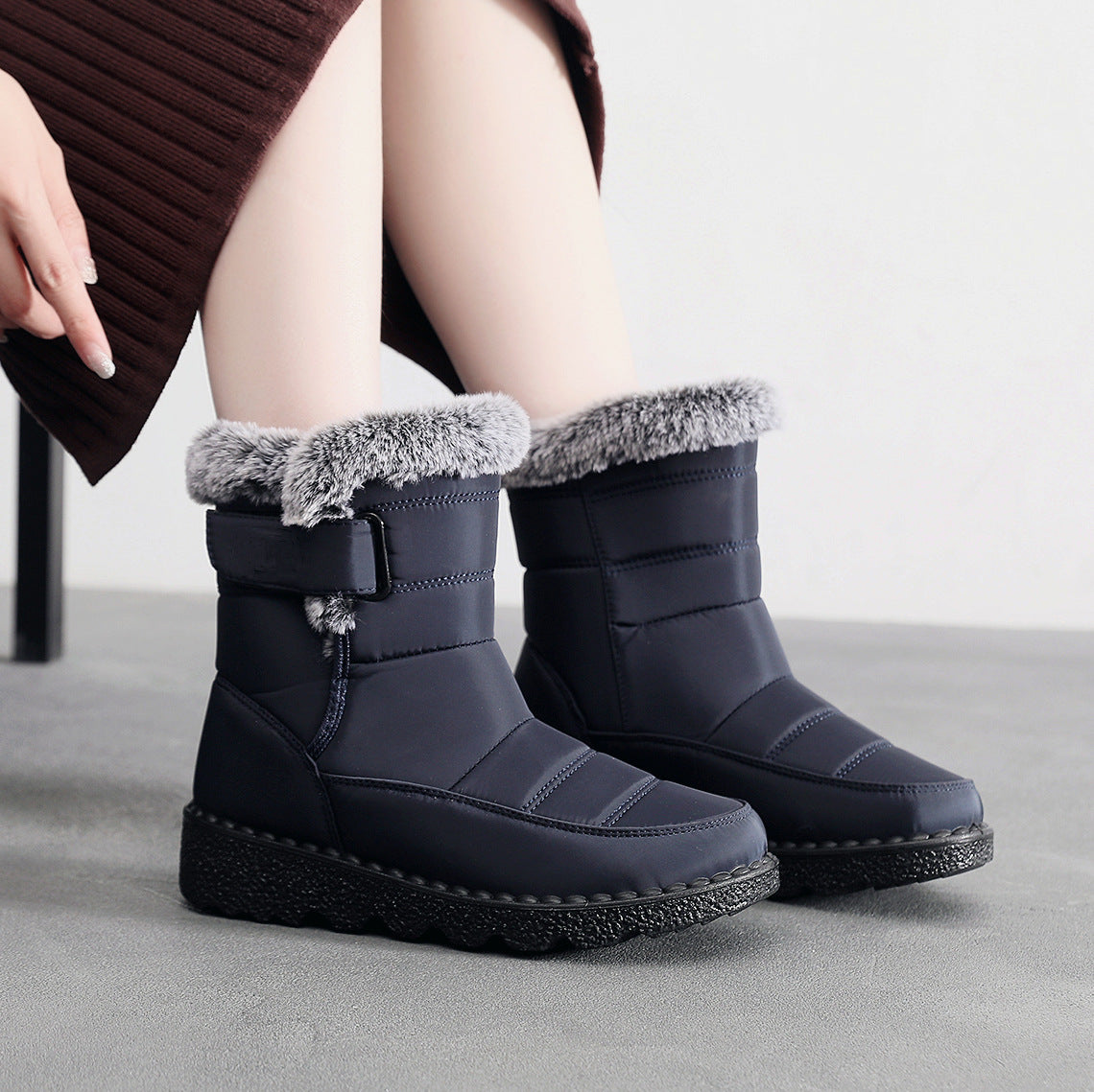 2024 Women's Waterproof Plush Snow Boots with Velcro