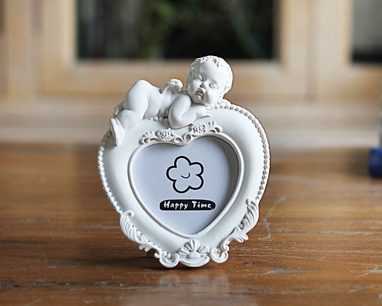 "Angel Frame for Cute Baby Photos - Baby Picture Holder"