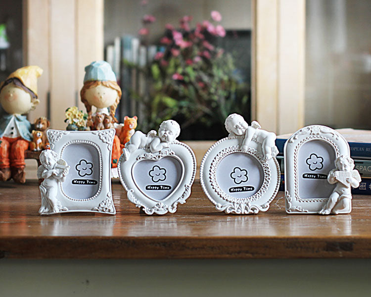 "Angel Frame for Cute Baby Photos - Baby Picture Holder"